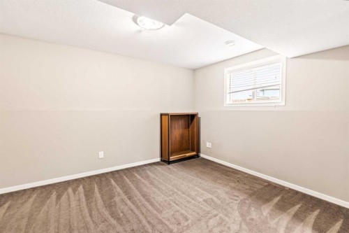 50 Trimble Close, Red Deer, AB - Indoor Photo Showing Other Room