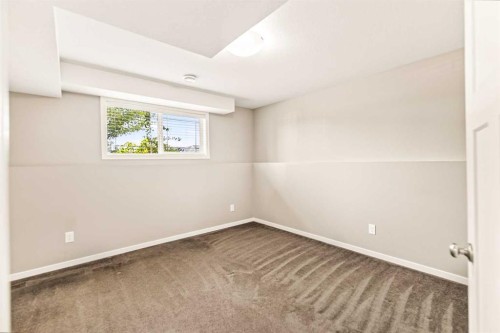 50 Trimble Close, Red Deer, AB - Indoor Photo Showing Other Room