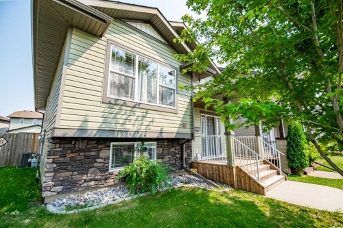 50 Trimble Close, Red Deer, AB - Outdoor