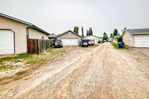 13 Westglen Boulevard, Blackfalds, AB - Outdoor With Exterior