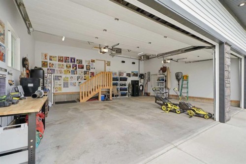 2 Traynor Close, Red Deer, AB - Indoor Photo Showing Garage