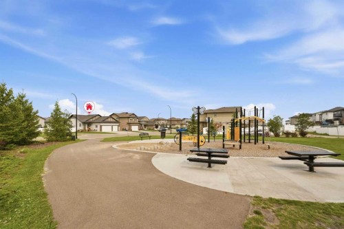 2 Traynor Close, Red Deer, AB - Outdoor