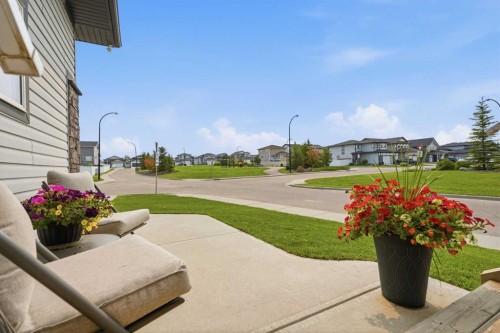 2 Traynor Close, Red Deer, AB - Outdoor