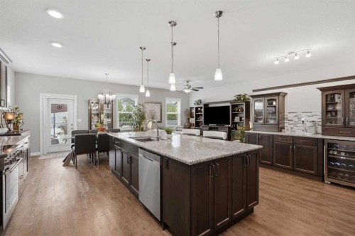 2 Traynor Close, Red Deer, AB - Indoor Photo Showing Kitchen With Double Sink With Upgraded Kitchen