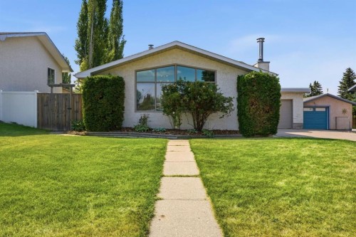 67 Sherwood Crescent, Red Deer, AB - Outdoor