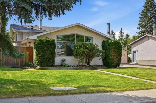 67 Sherwood Crescent, Red Deer, AB - Outdoor