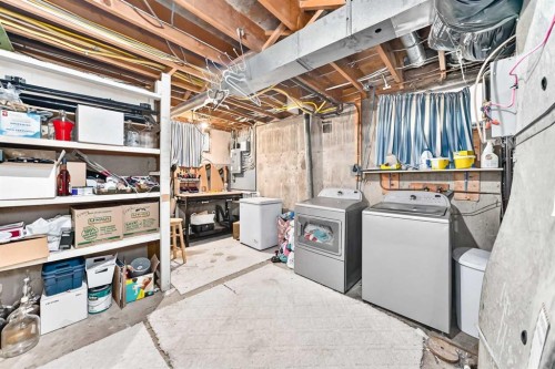 3313 42A Avenue Close, Red Deer, AB - Indoor Photo Showing Laundry Room