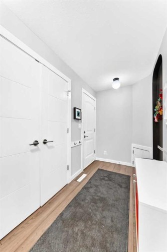 3313 42A Avenue Close, Red Deer, AB - Indoor Photo Showing Other Room