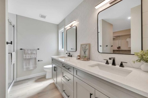 153 Norseman Close, Penhold, AB - Indoor Photo Showing Bathroom
