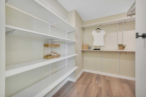 153 Norseman Close, Penhold, AB - Indoor With Storage