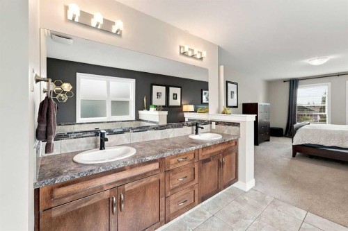 15 Sorensen Close, Red Deer, AB - Indoor Photo Showing Bathroom