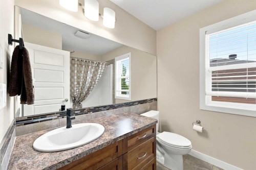 15 Sorensen Close, Red Deer, AB - Indoor Photo Showing Bathroom