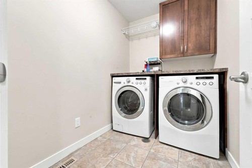 15 Sorensen Close, Red Deer, AB - Indoor Photo Showing Laundry Room