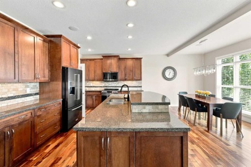 15 Sorensen Close, Red Deer, AB - Indoor Photo Showing Kitchen With Stainless Steel Kitchen With Double Sink