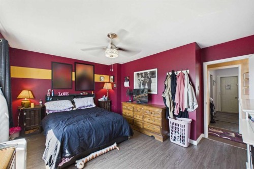 701-4719 33 Street, Red Deer, AB - Indoor Photo Showing Bedroom