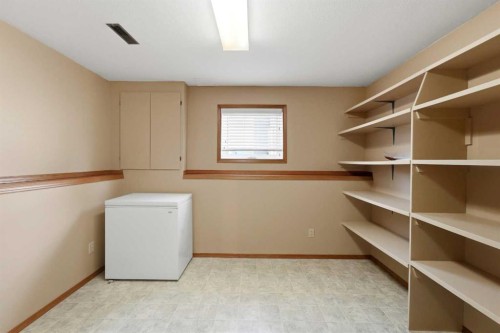 90 Duncan Crescent, Red Deer, AB - Indoor