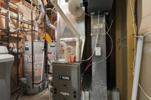 90 Duncan Crescent, Red Deer, AB - Indoor Photo Showing Basement