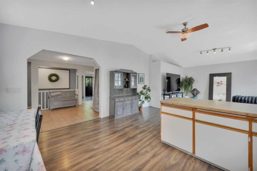 3705 45 Street, Red Deer, AB - Indoor