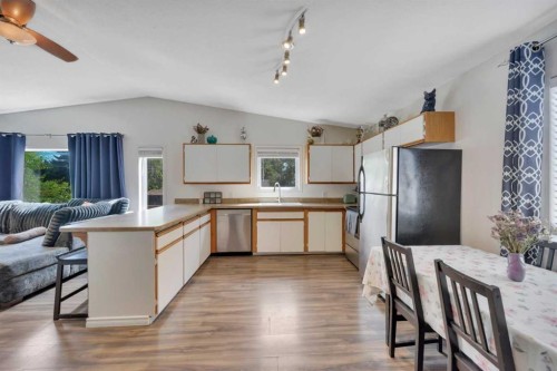 3705 45 Street, Red Deer, AB - Indoor Photo Showing Kitchen With Double Sink