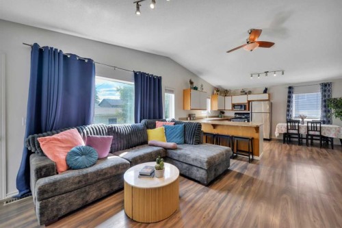 3705 45 Street, Red Deer, AB - Indoor Photo Showing Living Room