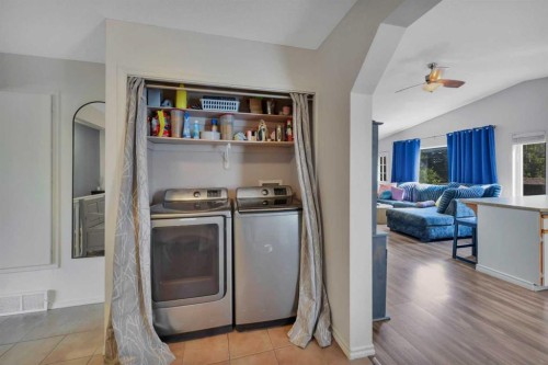 3705 45 Street, Red Deer, AB - Indoor Photo Showing Laundry Room