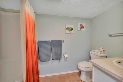 3705 45 Street, Red Deer, AB - Indoor Photo Showing Bathroom
