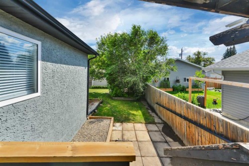 3705 45 Street, Red Deer, AB - Outdoor