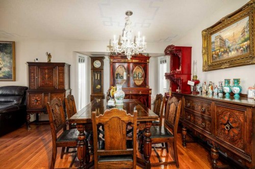 92 Anquetel Street, Red Deer, AB - Indoor Photo Showing Dining Room