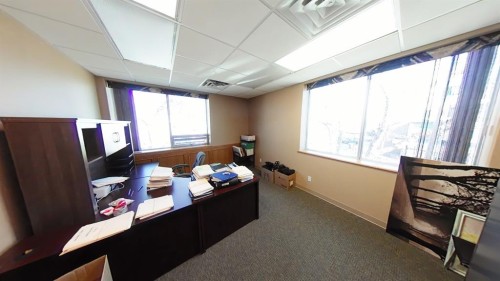 209-4815 50 Avenue, Red Deer, AB 