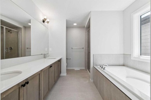 78 Bluerock Hill Sw, Calgary, AB - Indoor Photo Showing Bathroom