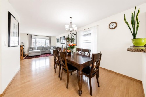 138 Lanterman Close, Red Deer, AB - Indoor Photo Showing Dining Room