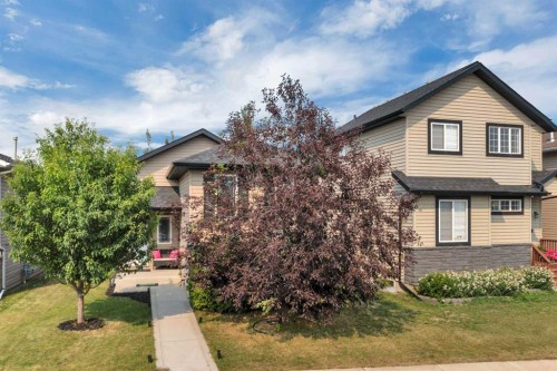 148 Oswald Close, Red Deer, AB - Outdoor