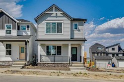 37 Bluerock Hill SWCalgary, AB T2Y 0V8