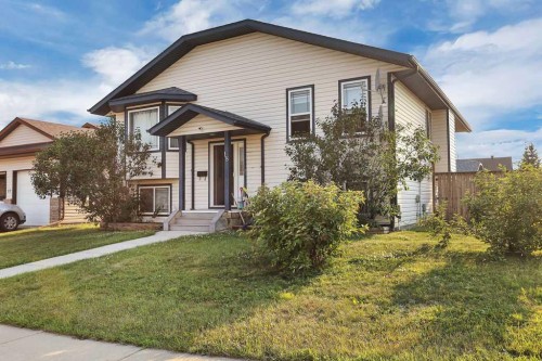 18 Plumtree Crescent, Blackfalds, AB - Outdoor