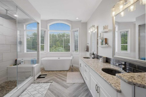 85 Grand Ave, Norglenwold, AB - Indoor Photo Showing Bathroom