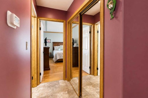 46 Lord Close, Red Deer, AB 