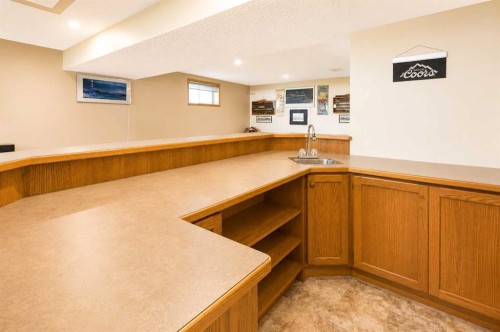46 Lord Close, Red Deer, AB 