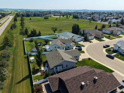 46 Lord Close, Red Deer, AB 