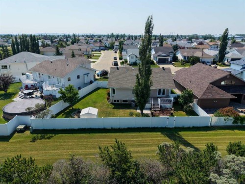 46 Lord Close, Red Deer, AB 