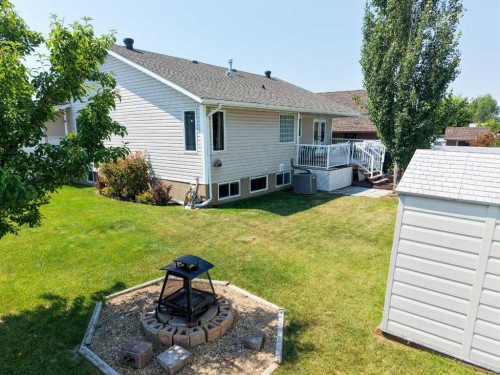 46 Lord Close, Red Deer, AB 