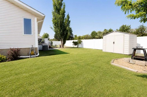 46 Lord Close, Red Deer, AB 