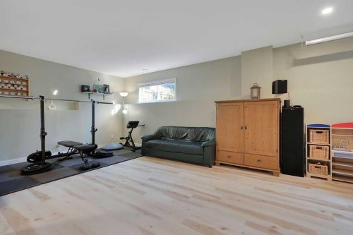 39 Terrace Heights Drive, Lacombe, AB - Indoor