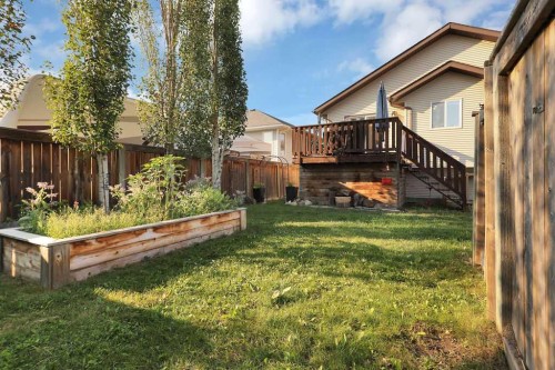 39 Terrace Heights Drive, Lacombe, AB - Outdoor With Deck Patio Veranda