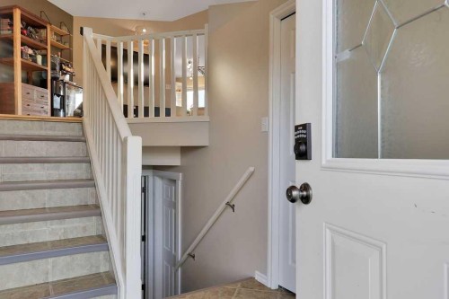 39 Terrace Heights Drive, Lacombe, AB - Indoor Photo Showing Other Room