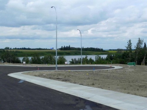 22 Henner'S Place, Lacombe, AB 
