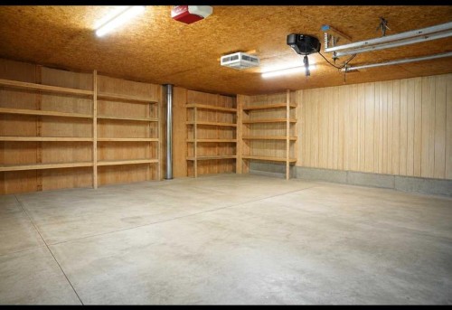 43081 Rng Rd 95A, Hardisty, AB - Indoor Photo Showing Other Room