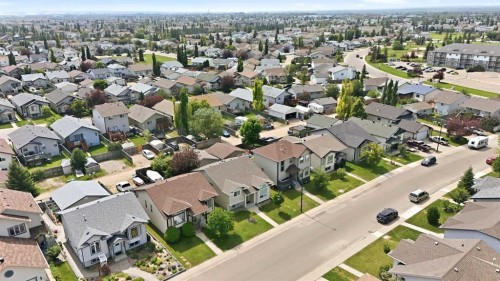 23 Dubois Crescent, Red Deer, AB -  With View