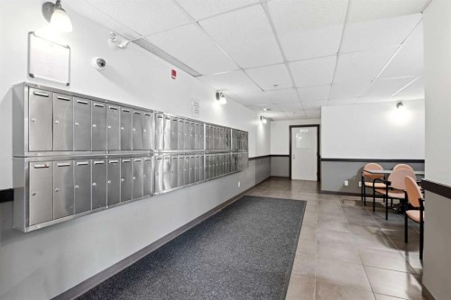 412-69 Ironstone Drive, Red Deer, AB - Indoor Photo Showing Other Room