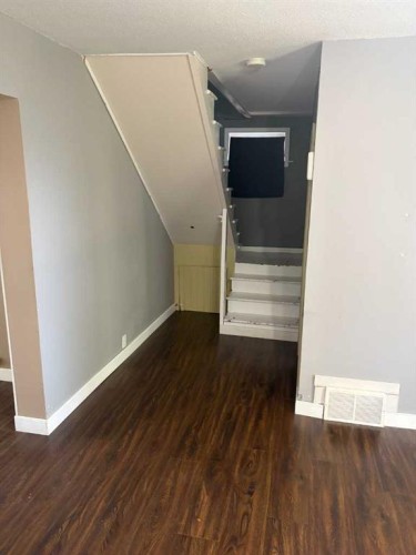 5206 49 Street, Castor, AB - Indoor Photo Showing Other Room