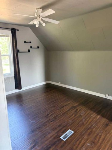 5206 49 Street, Castor, AB - Indoor Photo Showing Other Room